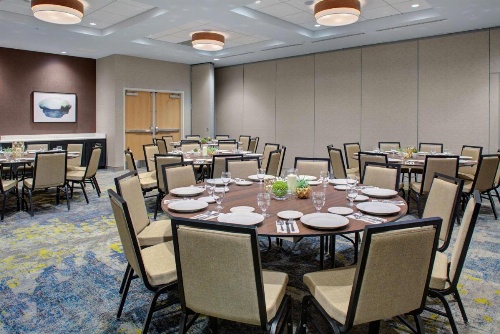 Hilton Garden Inn Jackson image 7