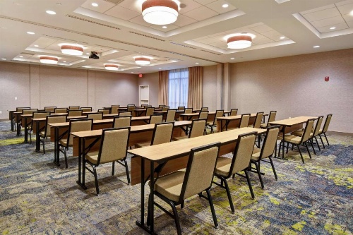 Hilton Garden Inn Jackson image 8